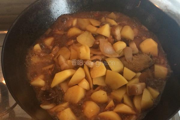 炖土豆的做法图解6