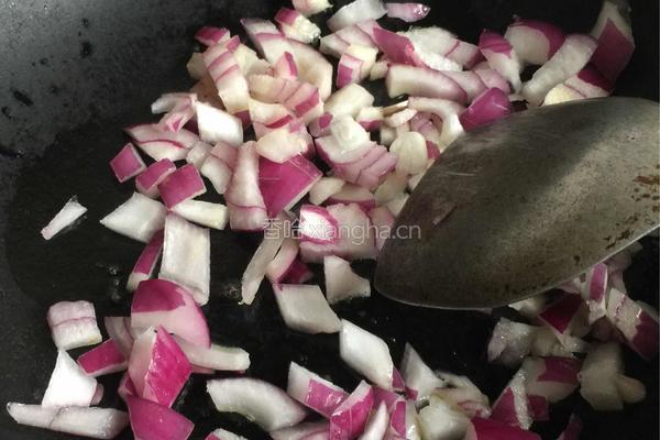 低脂奶油蘑菇酱配鸡腿肉的做法图解6
