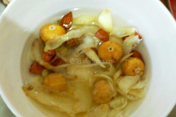 无花果雪梨瘦肉汤的做法图解3