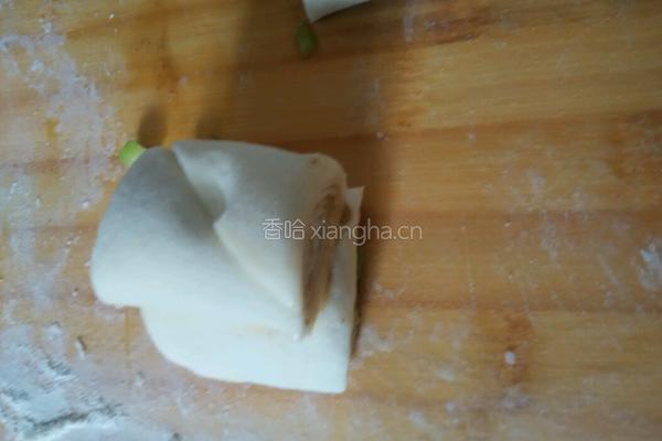 五香花卷的做法图解5