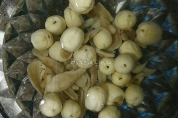 沉鱼落雁之闭月羞花的做法图解1