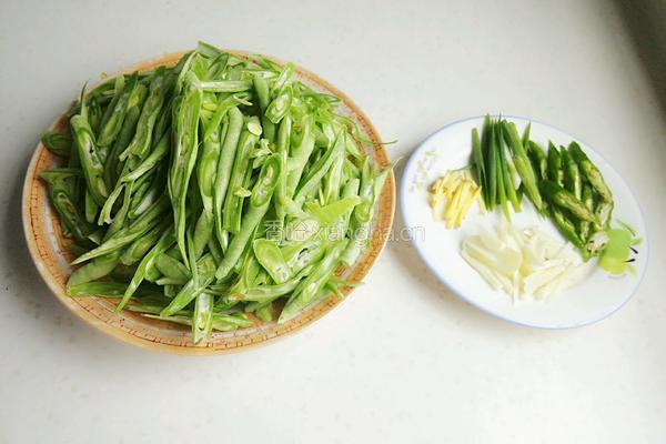 炒四季豆的做法图解2
