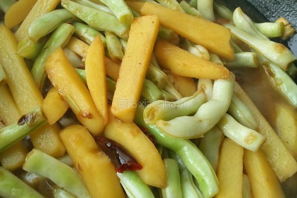 土豆炖豆角的做法图解9