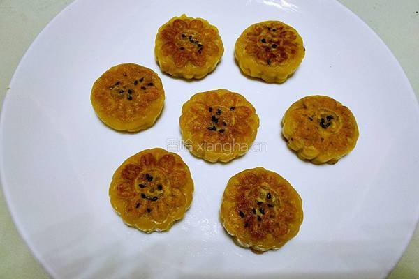 南瓜豆沙饼的做法图解5