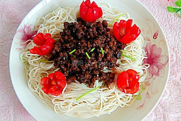 圣女果肉酱拌面的做法图解7