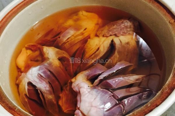 虫草炖猪心的做法图解3