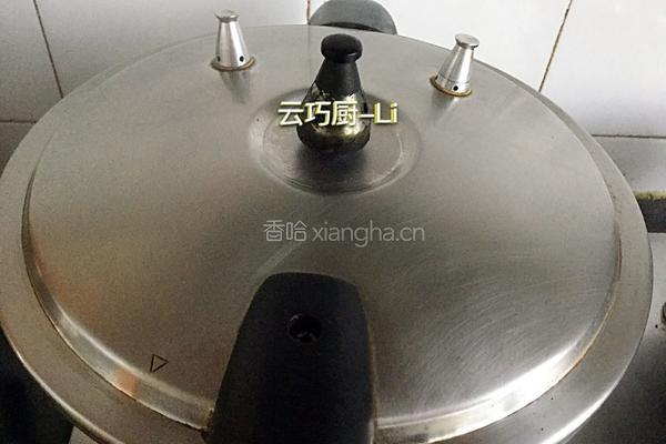 水晶皮冻的做法图解8