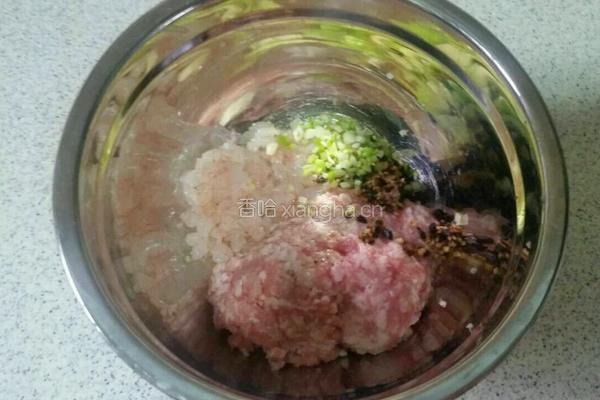 三鲜水饺儿的做法图解5