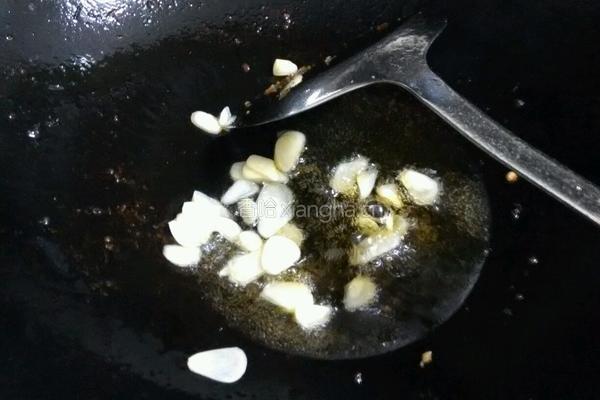 肉片炒口蘑的做法图解6