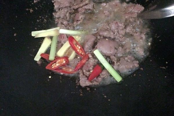 牛肉榨菜的做法图解4