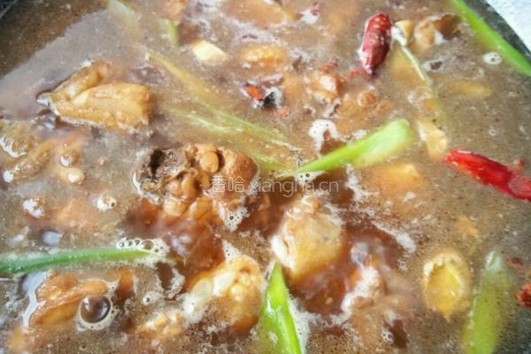 香菇烧鸡腿的做法图解6