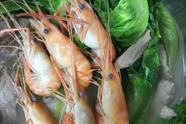 鲜虾瘦肉生菜面的做法图解4