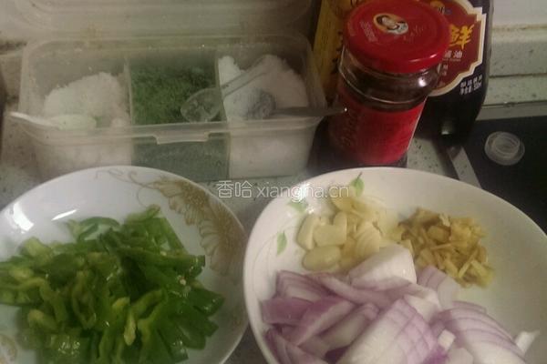 炒蛤蜊的做法图解2
