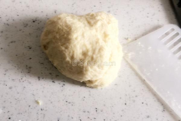 蜂蜜牛奶餐包的做法图解3