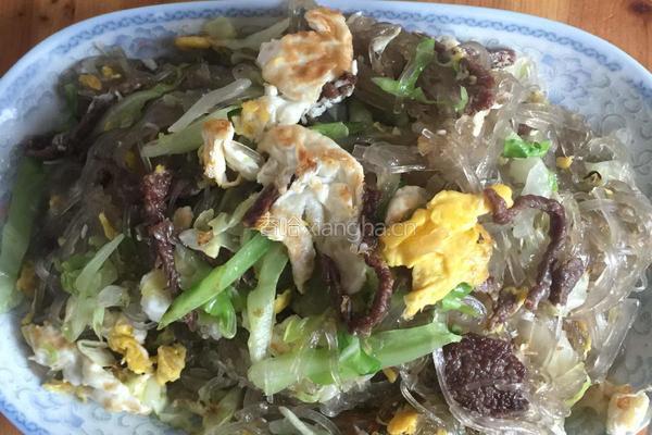 牛肉鸡蛋炒地瓜粉丝的做法图解5