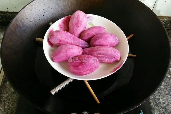 紫薯蜂蜜小葡萄的做法图解2