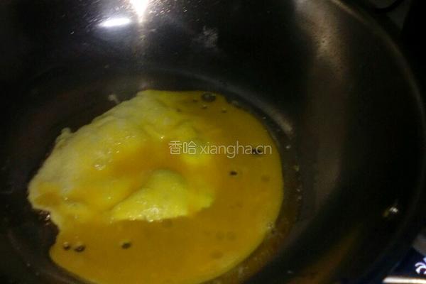 鸡蛋炒饭的做法图解3