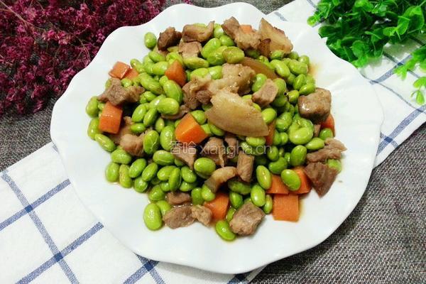 毛豆炒肉的做法图解9