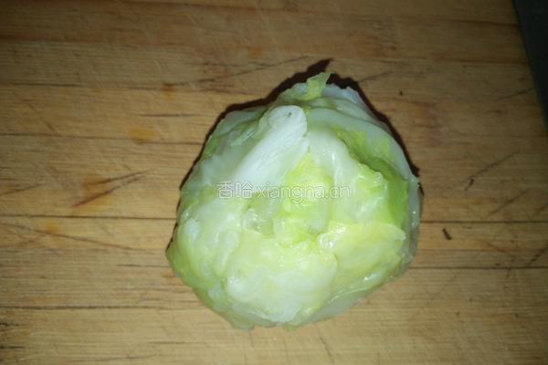 猪肉卷心菜馅饼的做法图解4