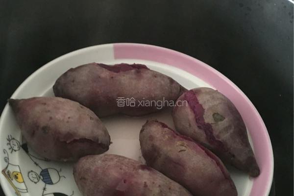 苦瓜紫薯饼的做法图解1