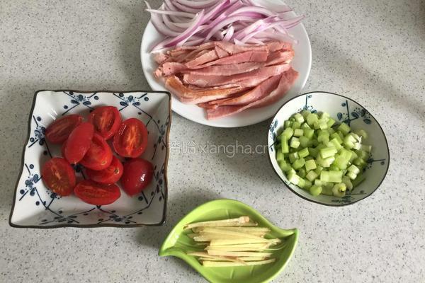 橄榄菜培根意大利面的做法图解2