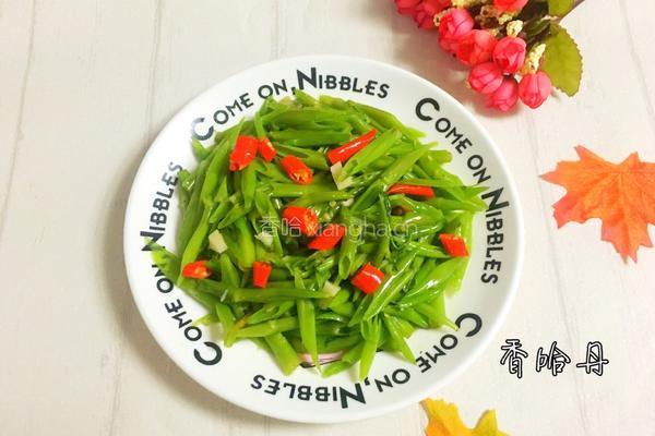炝炒空心菜梗的做法图解7