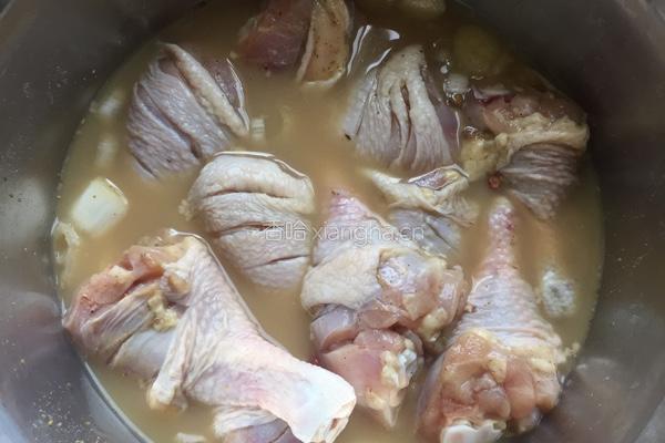 芝麻鸡腿的做法图解1