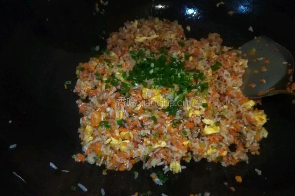 胡萝卜鸡蛋炒饭的做法图解11