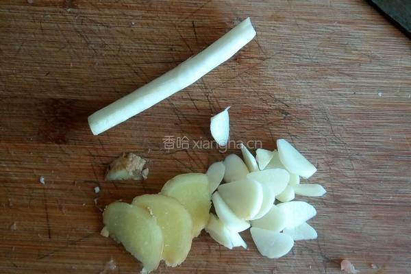 肉炒蒜苔的做法图解2