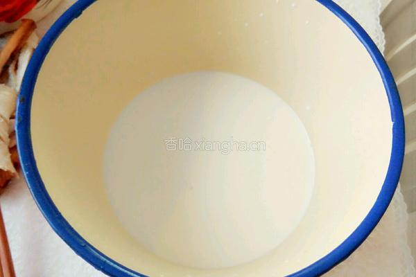 香蕉排包的做法图解1