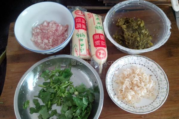 酸菜肉末豆腐汤的做法图解1