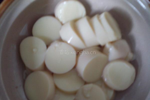 酸菜肉末豆腐汤的做法图解2