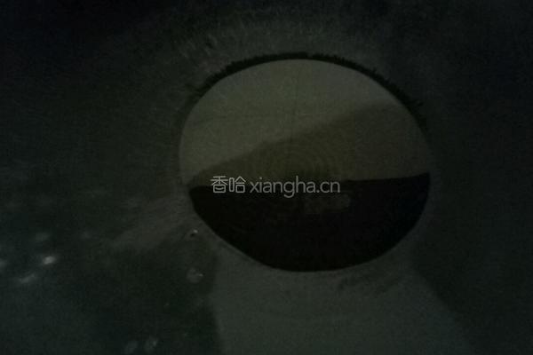 芹菜炒干鱿的做法图解3