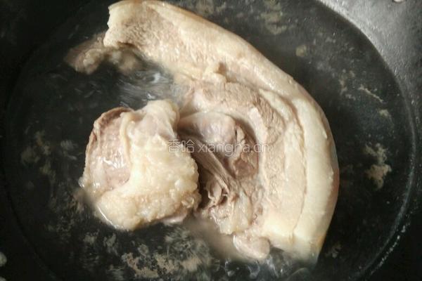 红烧肉的做法图解1