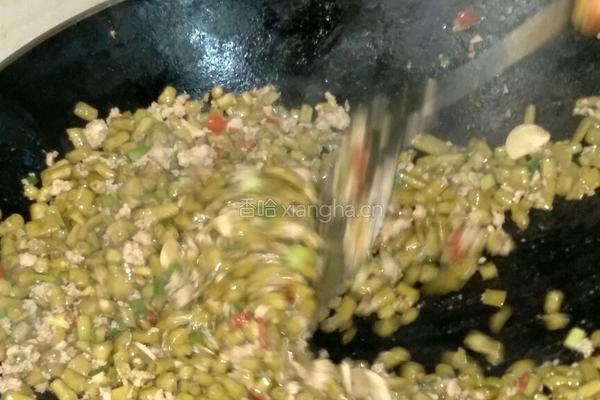 自制酸豆角小炒肉末的做法图解5