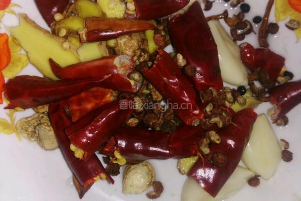 水煮排骨的做法图解4