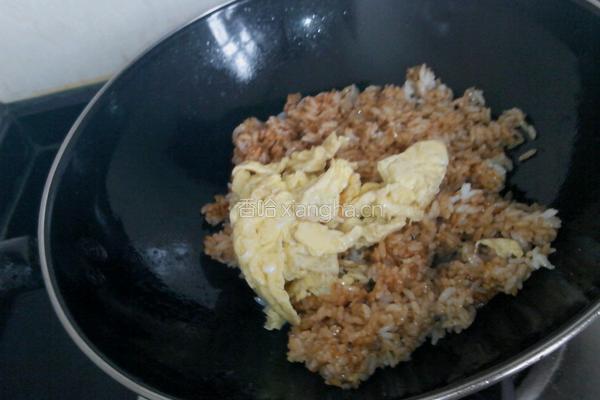 酱油蛋炒饭的做法图解7