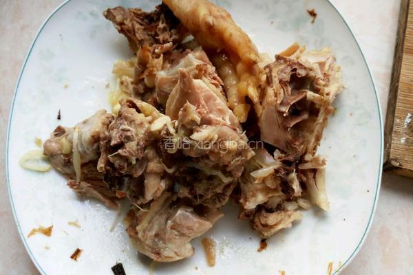 紫豆角炒鸡块的做法图解2