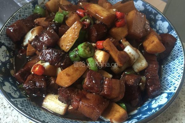 高笋腐乳红烧肉