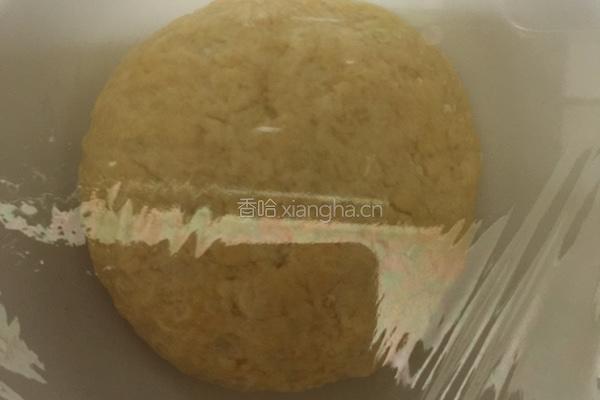 牛奶蜂蜜软麻花的做法图解2