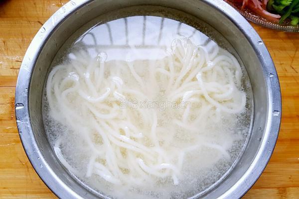 自制炒面的做法图解4