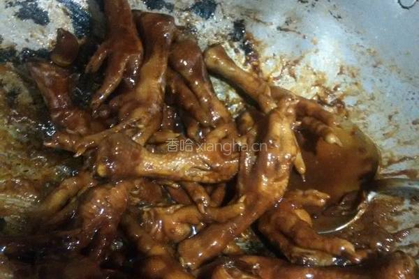 蒜泥辣酱糖醋鸡爪的做法图解6
