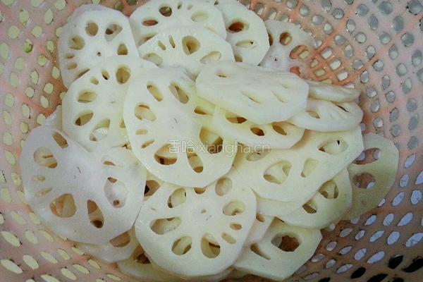 藕片炒肉丝的做法图解5
