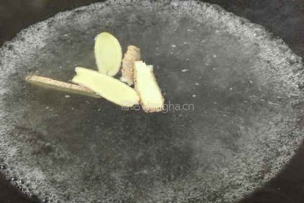 豆豉凤爪的做法图解1