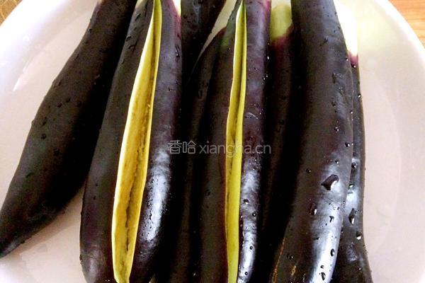 蒜香烧茄盒的做法图解5