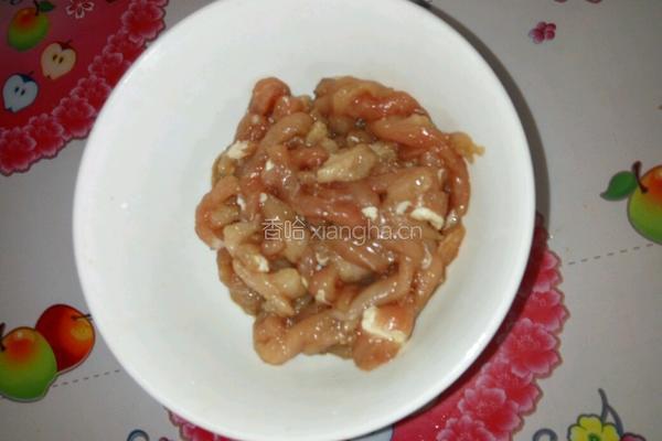 杏鲍菇炒肉丝的做法图解1