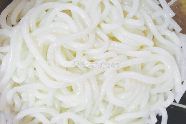 羊肉丸子米线的做法图解5
