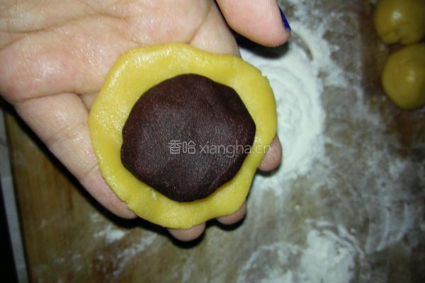 金黄红豆沙月饼的做法图解8