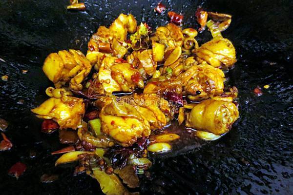 土豆炖鸡的做法图解6