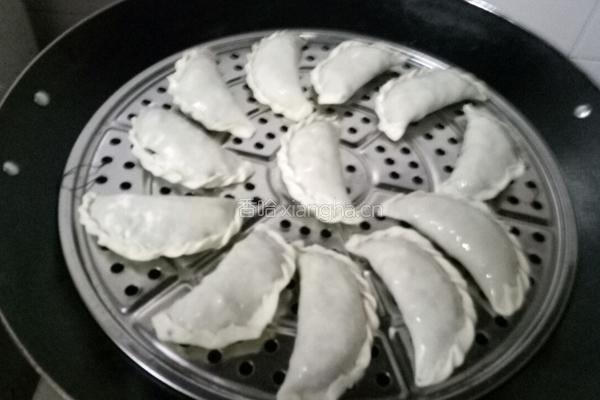 韭菜猪肉饺子的做法图解11